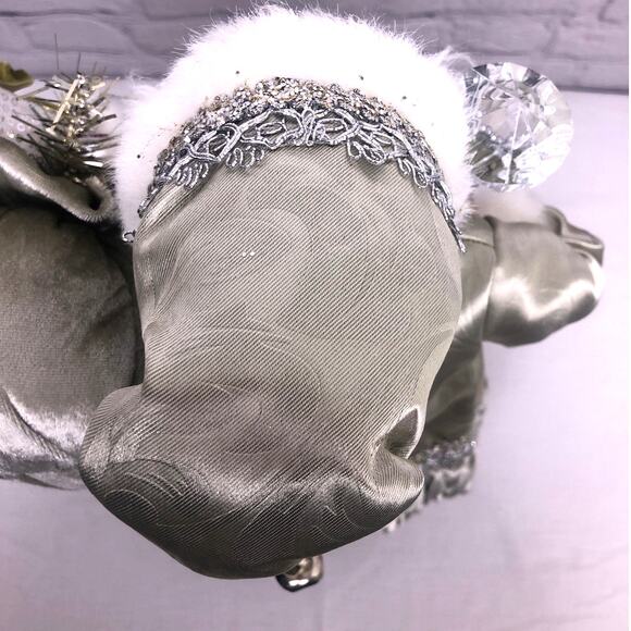 Christmas Silver White Faux Fur 16" Standing Ceramic Face Hands Collectible Sana - Picture 13 of 16